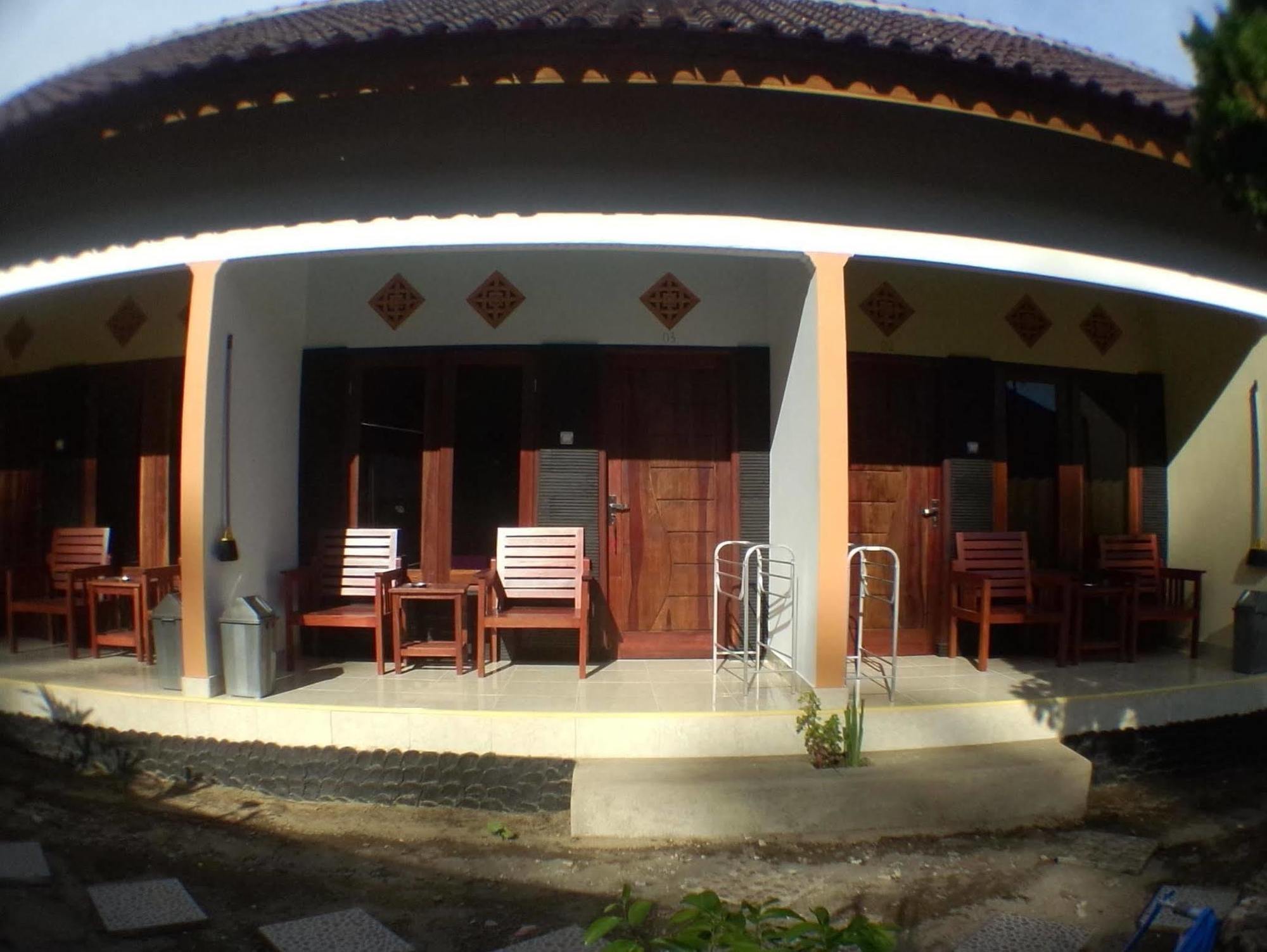 Family Garden Homestay Mangsit Exteriér fotografie